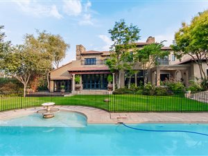 6 Bed House in Dainfern Valley