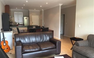 2 Bedroom Apartment in Newlands