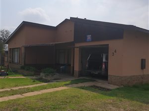 3 Bedroom House in Glencoe