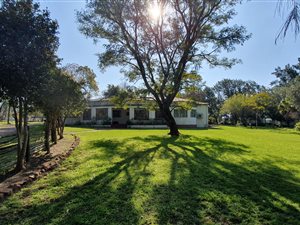 25.9 ha Farm in Paarl