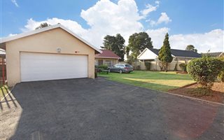 4 Bedroom House in Elspark