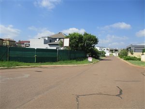 815 m² Land available in Zambezi Country Estate