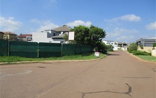 815 m² Land available in Zambezi Country Estate