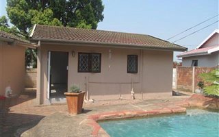 1 Bedroom House in Caversham Glen