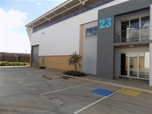 628 m² Industrial space in Pomona