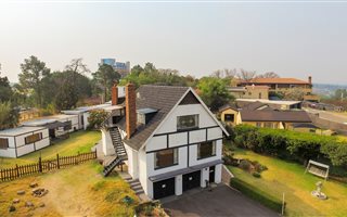 7.5 Bedroom House in Randburg Central