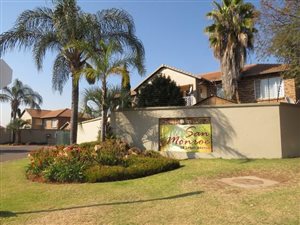 2 Bed Simplex in Highveld