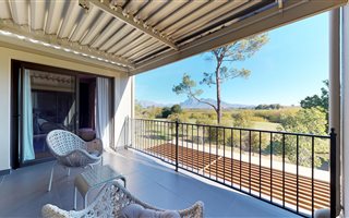 3 Bedroom House in Boschenmeer Golf Estate