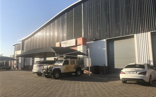 284 m² Industrial space in Meadowdale