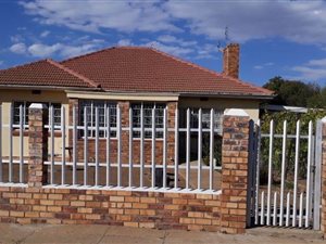 3 Bed House in Calvinia