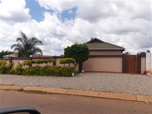 3 Bed House in Magaliesberg Country Estate