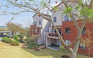 1 Bedroom Apartment in Jackal Creek (Northriding)