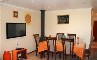 3 Bedroom House in Ottery