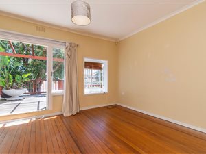 5 Bed House in Vredehoek