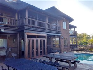4 Bed House in Mabalingwe Nature Reserve