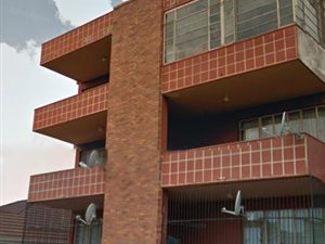 12 Bed Apartment in Bellevue