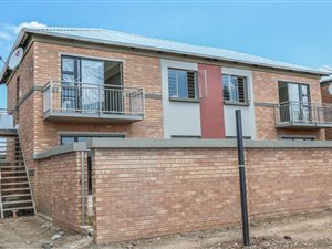 2 Bed Apartment in Andeon AH