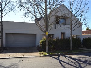 3 Bed House in Die Boord