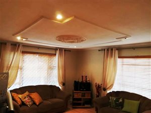 4 Bed House in Belhar