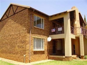 2 Bedroom Townhouse in Highveld