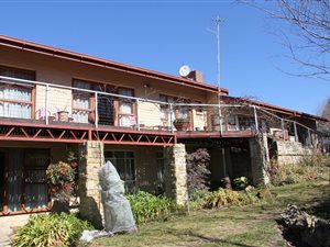 10 Bed House in Eureka