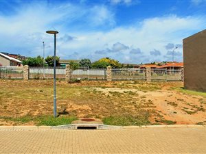 193 m² Land available in Hartenbos Heuwels