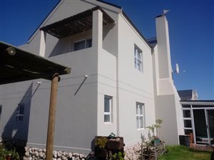 4 Bed House in Laguna Sands