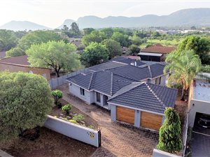 4 Bed House in Ifafi