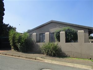 3 Bed House in Sophiatown
