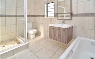 2 Bedroom House in Pomona