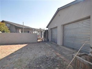 3 Bed House in Buyscelia