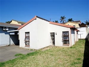 3 Bed House in Newlands West