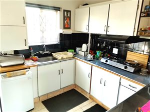 3 Bed Simplex in Brackenham