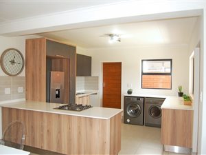 3 Bed Duplex in Louwlardia