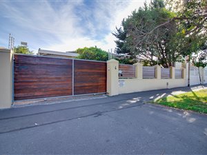 2 Bed House in Plumstead