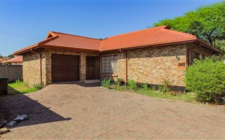 3 Bedroom House in Protea Park