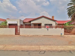 3 Bed House in Lenasia