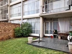 2 Bed Flat in Marlands