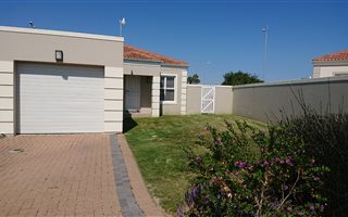 3 Bedroom Cluster in Melkbosstrand