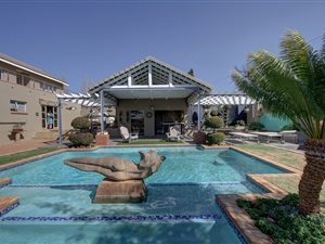 4 Bed House in Zwavelpoort