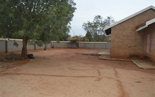 3 Bedroom House in Nylpark