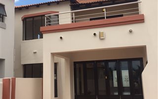 4 Bedroom House in Crescent Wood Country Estate