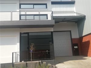 530 m² Industrial space in Kosmosdal