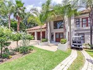 4 Bed House in Dainfern Valley