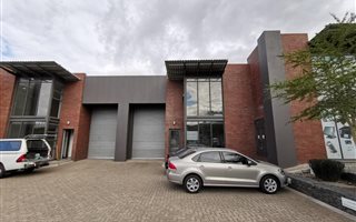 314 m² Commercial space in Brackenfell Industrial