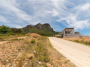 512 m² Land available in Stellenbosch Agricultural