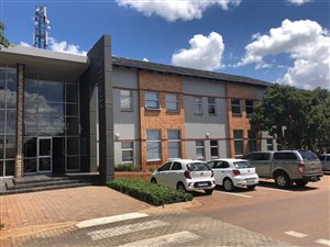 116 m² Office Space in Midstream Estate