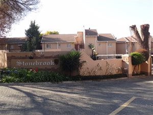 3 Bed Apartment in Sunninghill