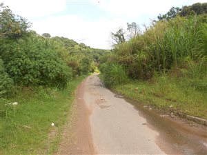 1890 m² Land available in Queensmead Industrial