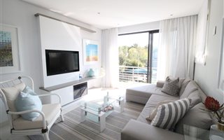 1 Bedroom Apartment in Rosebank